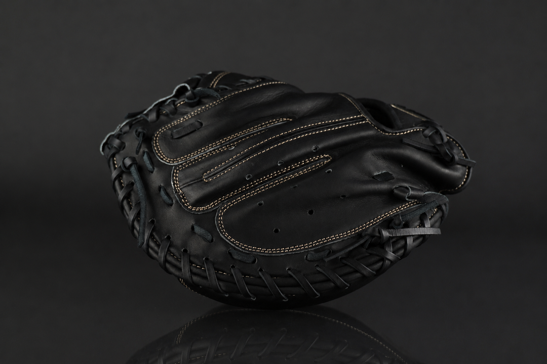 33" Closed Web Catchers Mitt Grace Glove