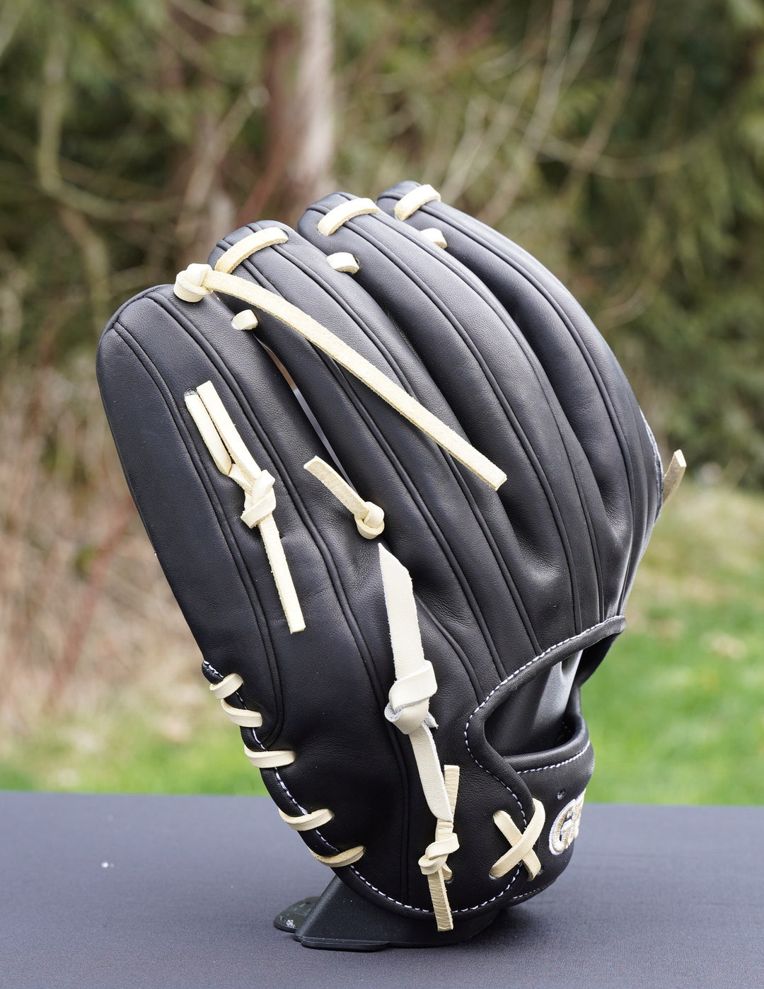 12" Infield/ Outfield MG-Closed Web Grace Glove - Grace Glove Company