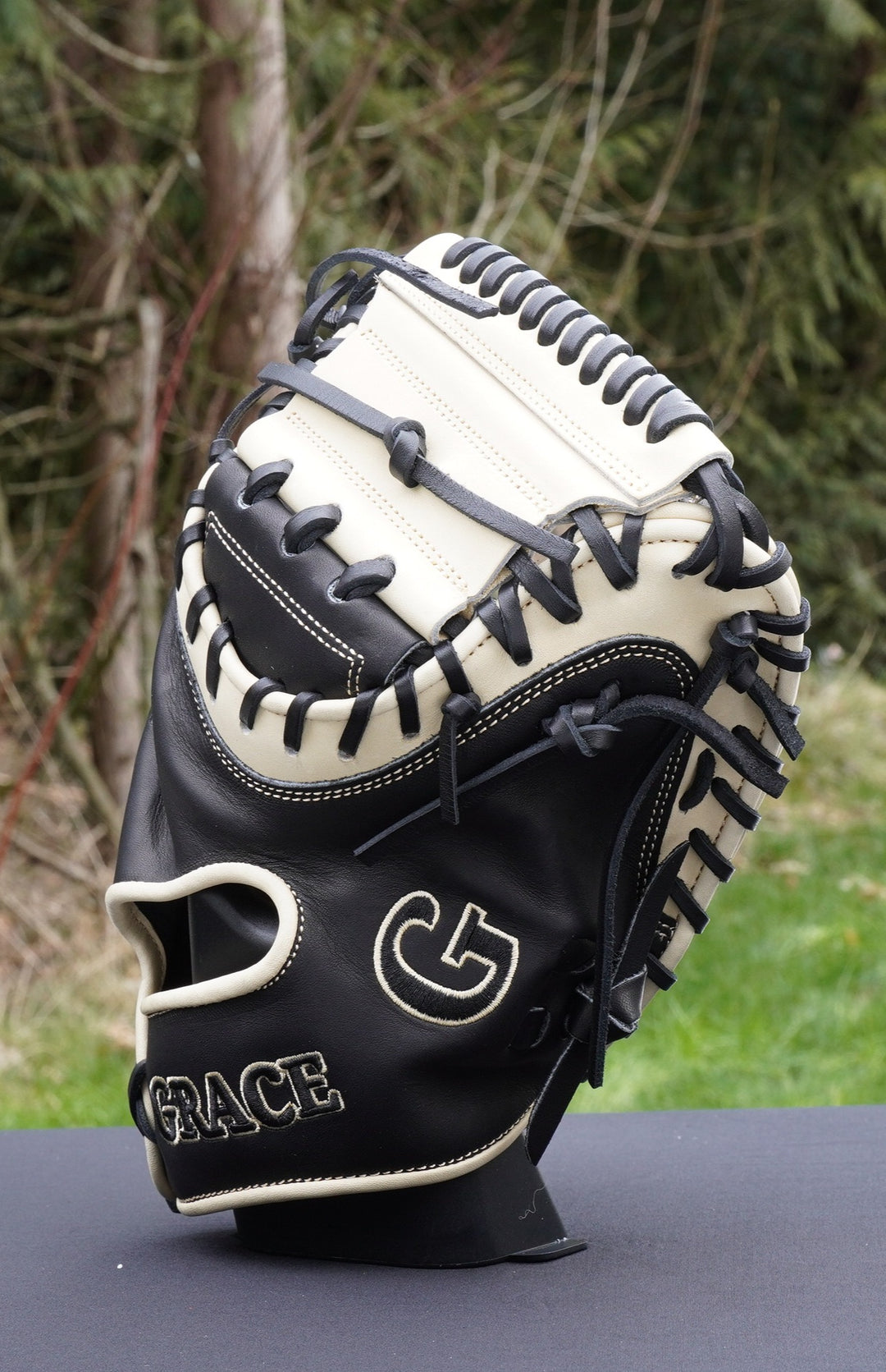 33.5" X-Closed Web Catchers Mitt Grace Glove - Grace Glove Company
