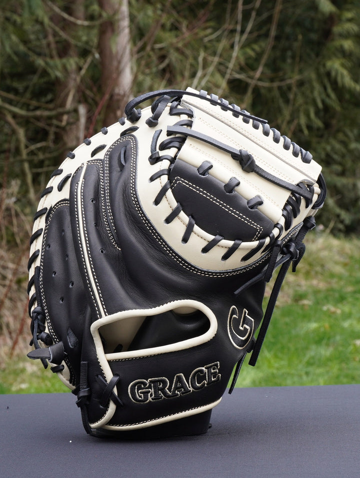 33.5" X-Closed Web Catchers Mitt Grace Glove - Grace Glove Company