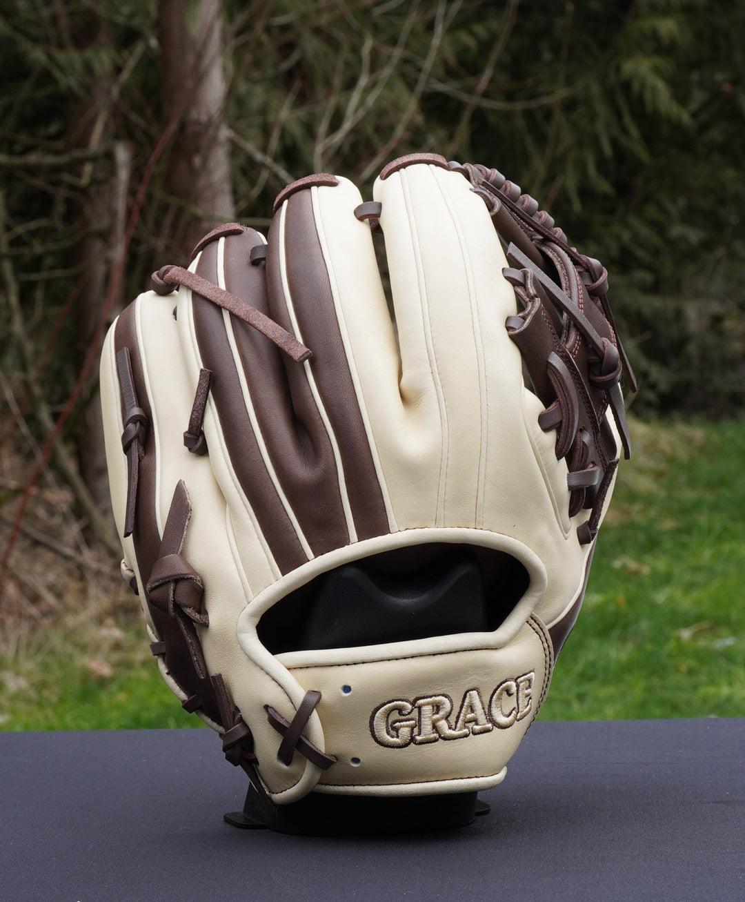 11.50" Infield I-Web Softball Grace Glove - Grace Glove Company