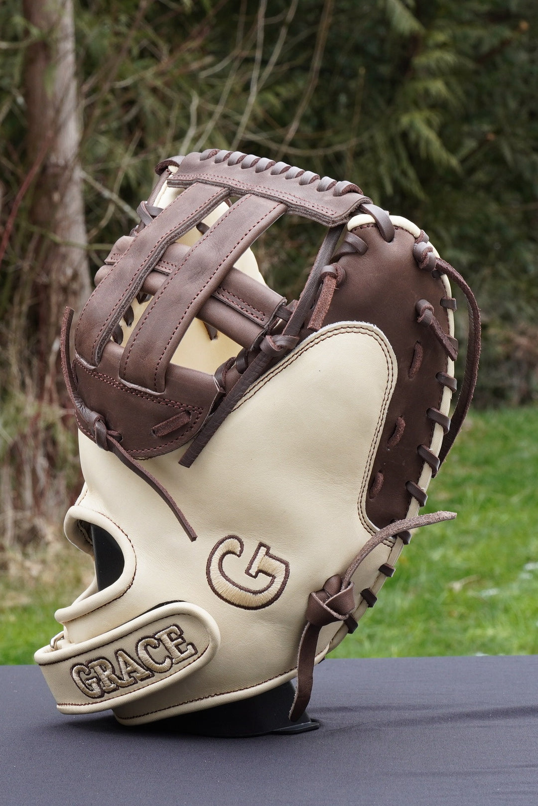 33" Softball Catchers Mitt - Grace Glove - Professional Softball Glove - Grace Glove Company
