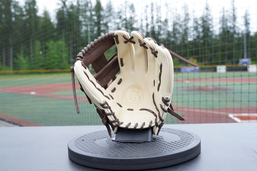 11.50" Infield I-Web Softball Grace Glove - Grace Glove Company