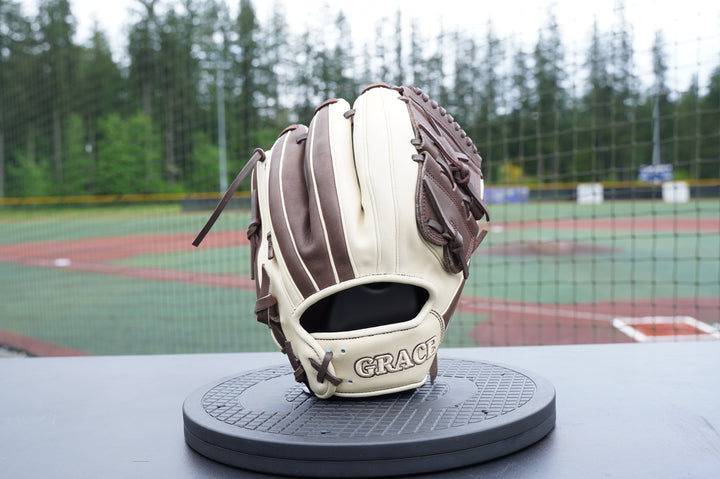 11.75" Infield MG-Closed-Web Grace Glove - Professional Softball Glove - Grace Glove Company