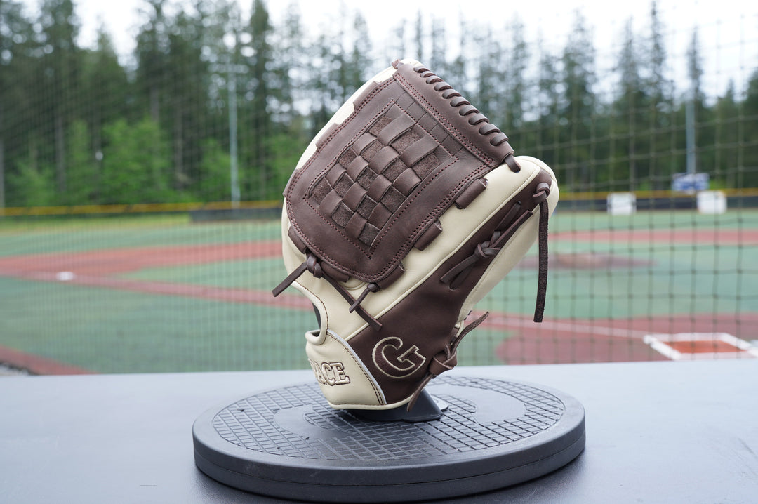 12" Closed Web Grace Glove - Professional Softball Glove - Grace Glove Company
