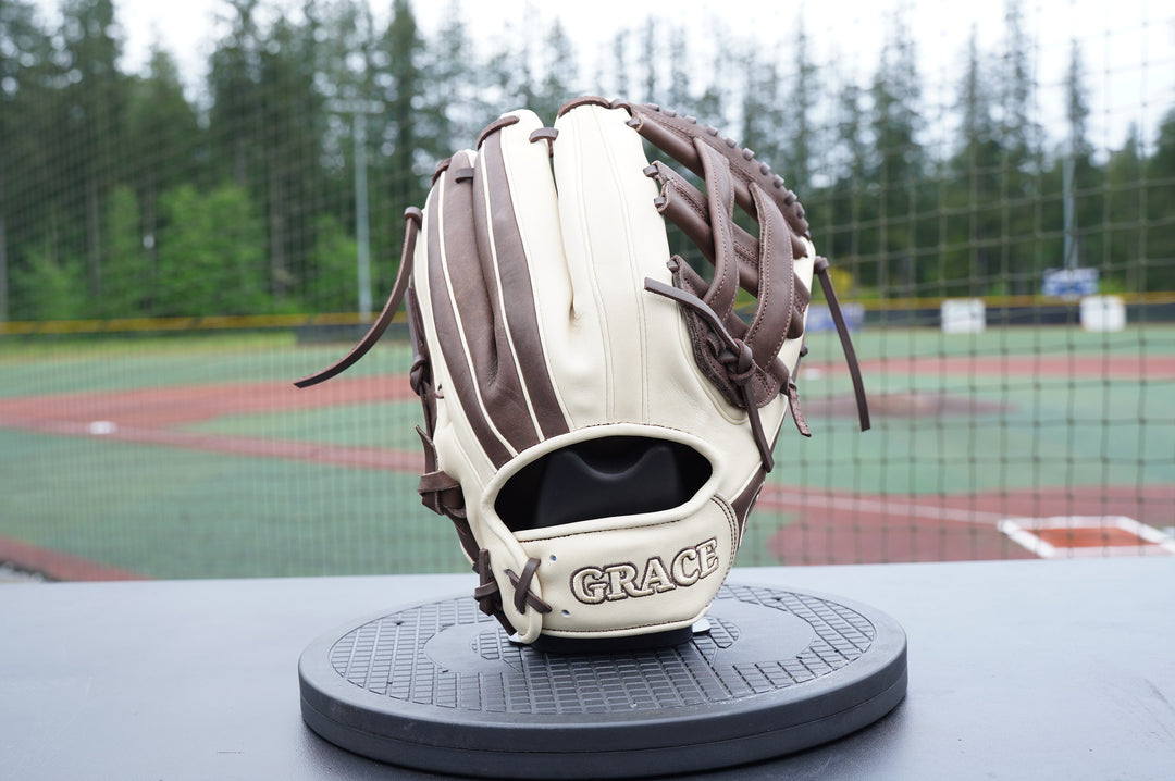 13" Outfield H-Web Grace Glove - Professional Softball Glove - Grace Glove Company