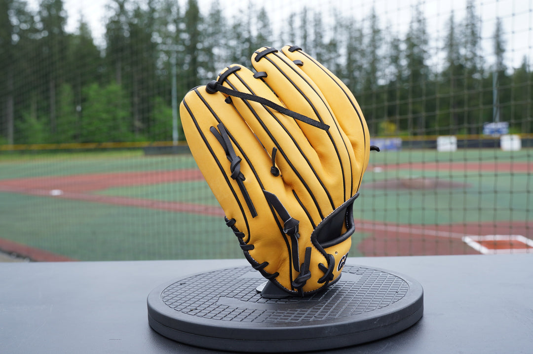 12.50" H-Web Outfield Grace Glove