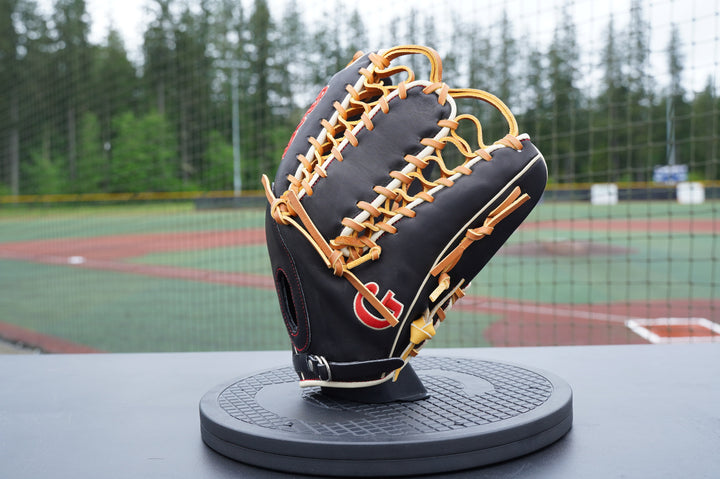 12.75" Outfield 6-Finger Grace Glove