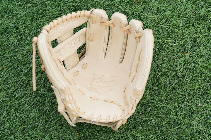 11.75" Infield OG-Web Grace Glove