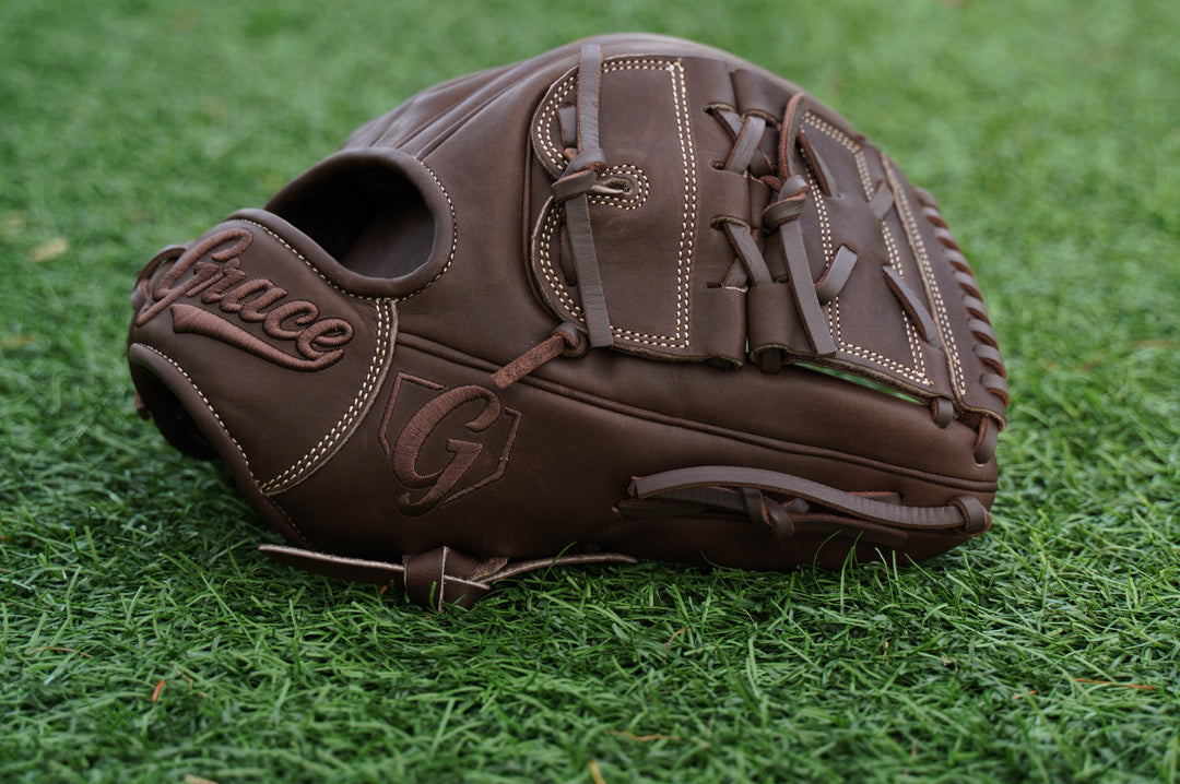 12" Infield/ Outfield MG-Closed Web Grace Glove