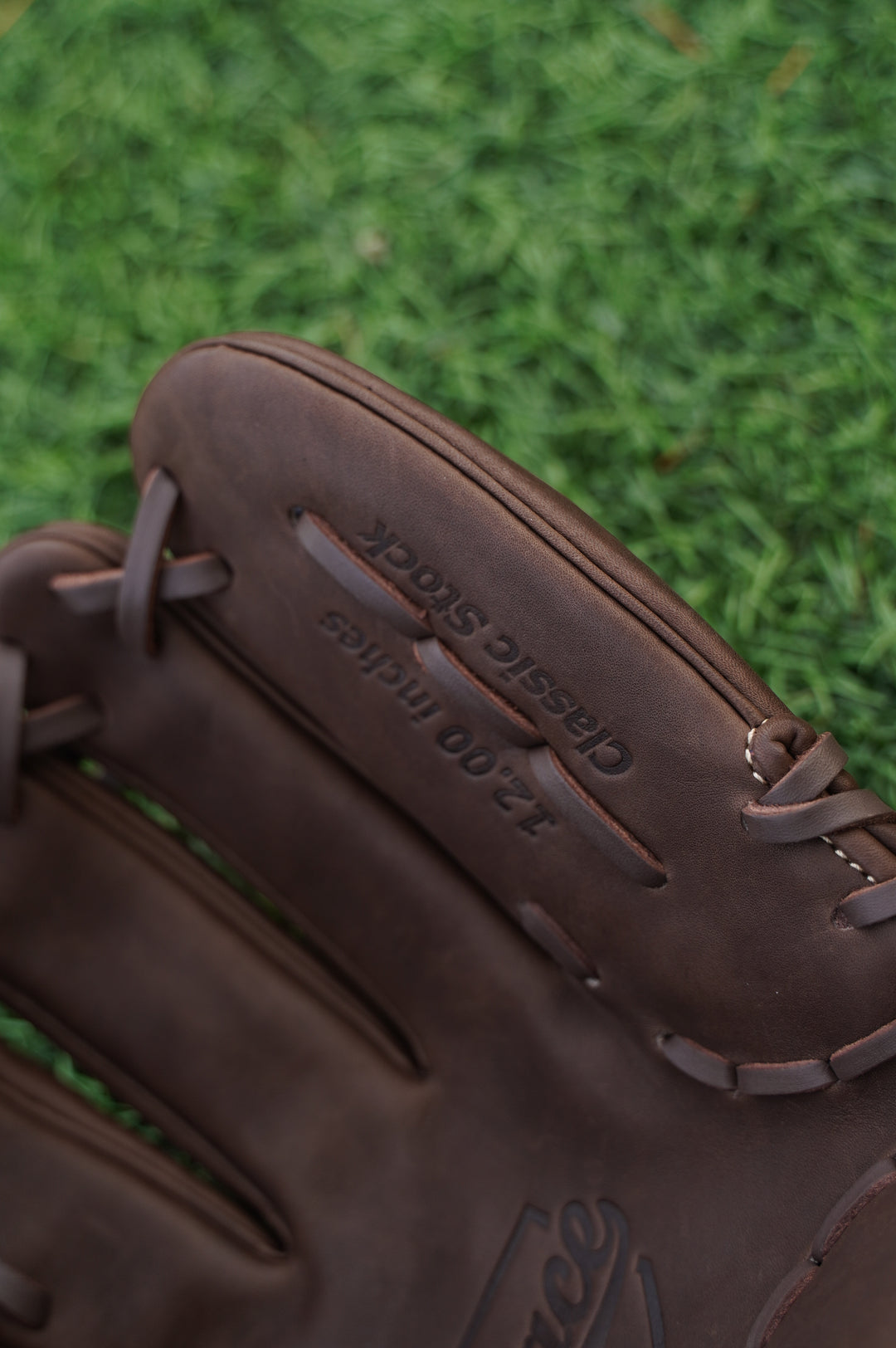 12" Infield/ Outfield MG-Closed Web Grace Glove