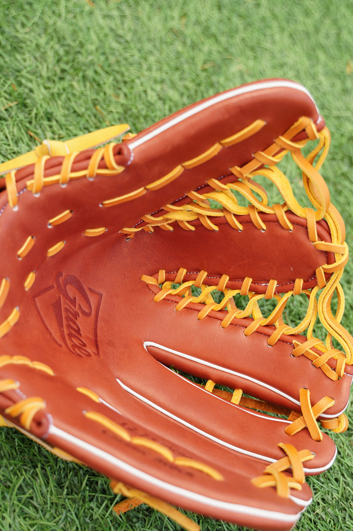 12.75" Outfield 6-Finger Grace Glove