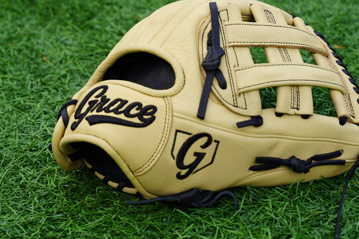12" Outfield H-Web Grace Glove - Youth Baseball Glove