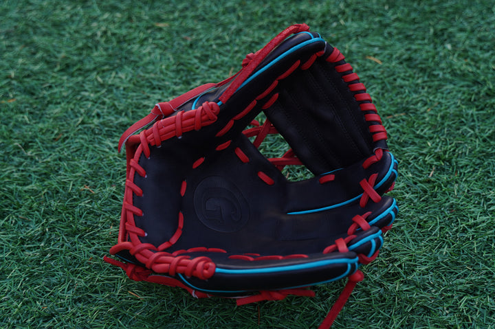 11.25" Infield SG-Closed Grace Glove - Professional Baseball Glove