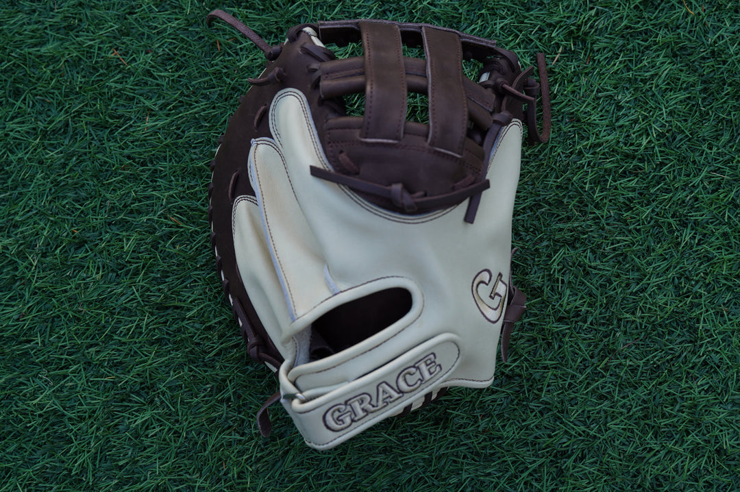 33" Softball Catchers Mitt - Grace Glove - Professional Softball Glove