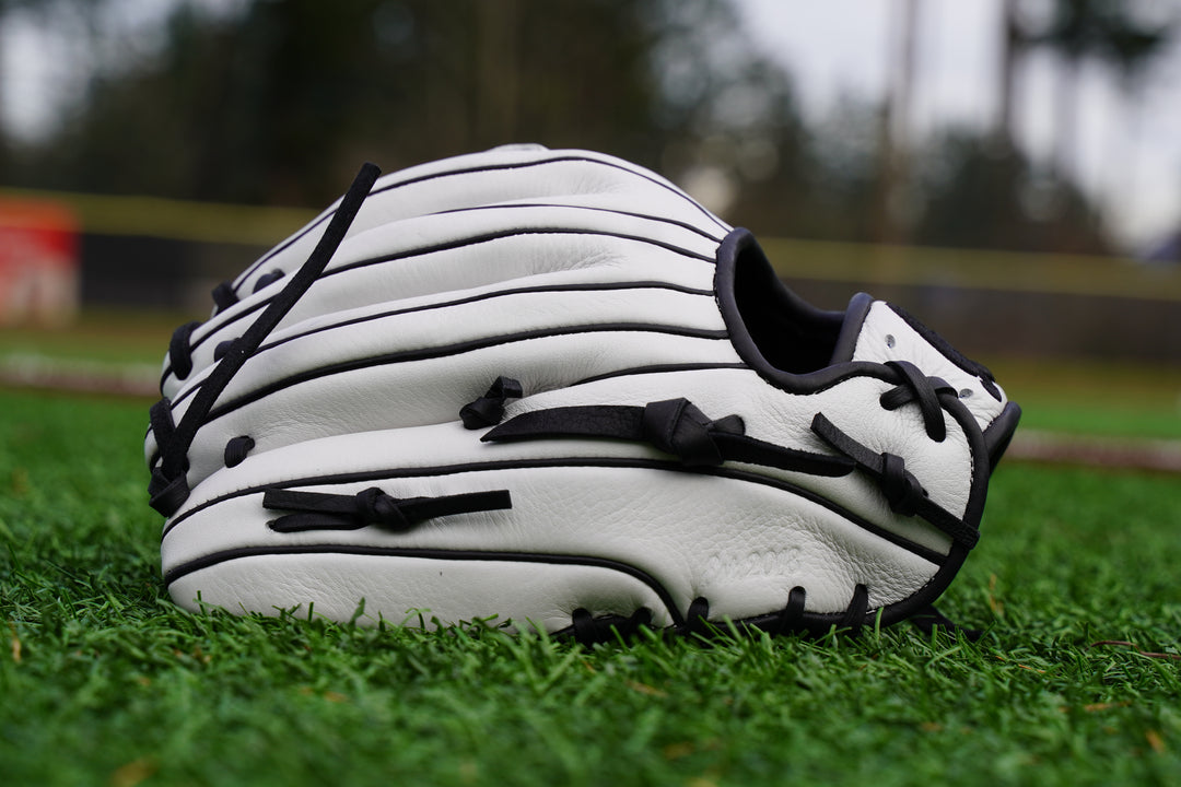11.25" Infield I-Web Grace Glove - Youth Baseball Glove - Grace Glove Company