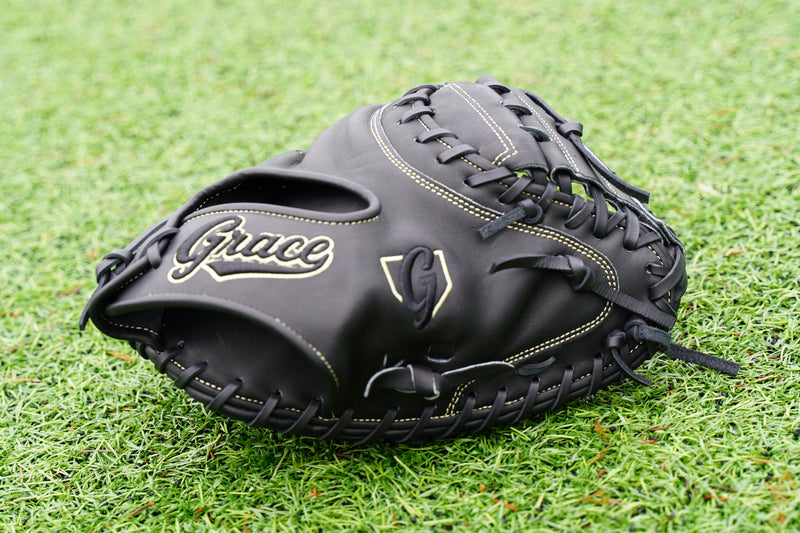 33" Closed Web Catchers Mitt Grace Glove - Grace Glove Company