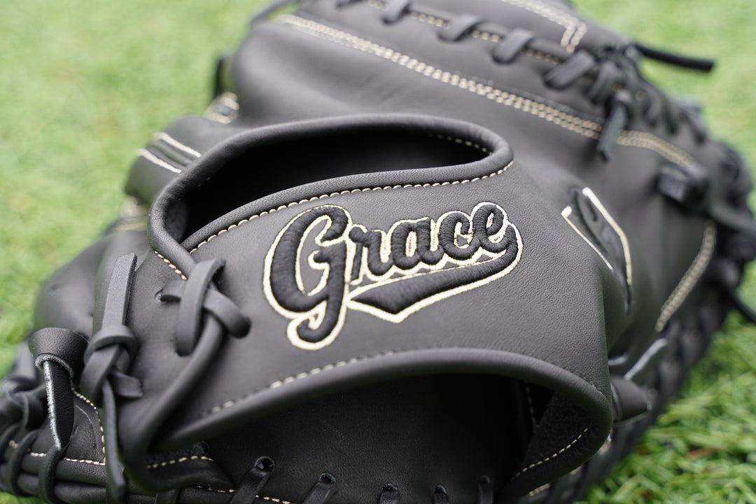 33" Closed Web Catchers Mitt Grace Glove - Grace Glove Company