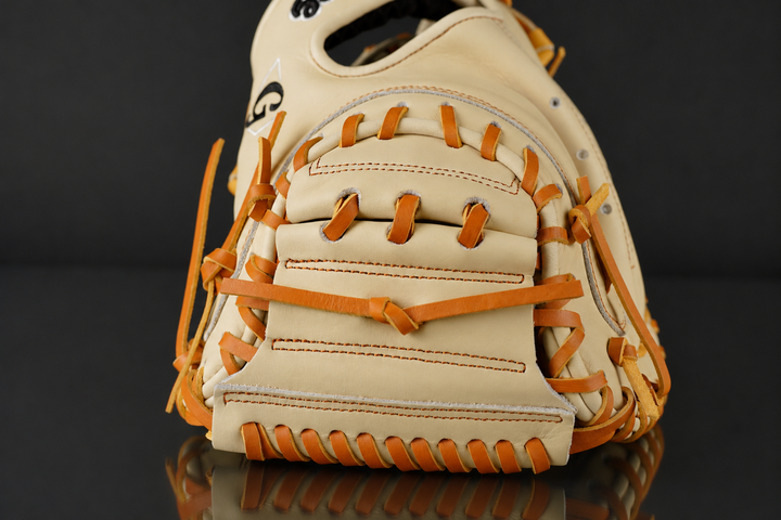 33" Closed Web Catchers Mitt Grace Glove - GG33CMB - Blonde - Grace Glove Company