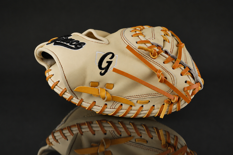 33" Closed Web Catchers Mitt Grace Glove - GG33CMB - Blonde - Grace Glove Company